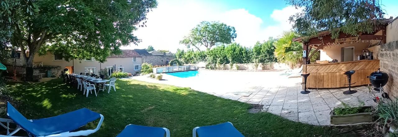 Les Dodos De Rose Bed & Breakfast Doue-la-Fontaine Ngoại thất bức ảnh
